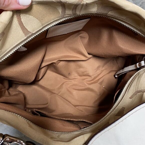 Coach Carly Signature Tan & Cream Leather Hobo Bag Authentic - Picture 8 of 9